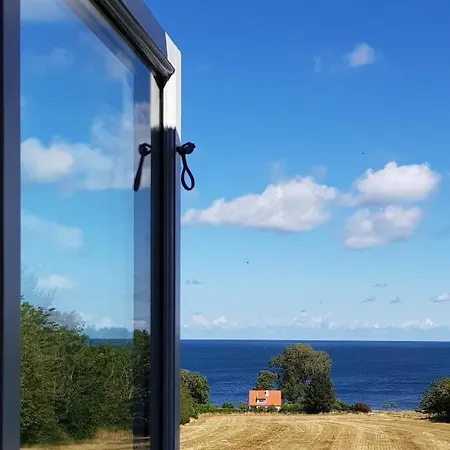 Pyttegarden * Gudhjem