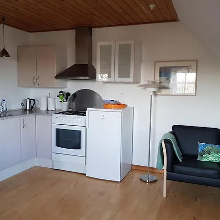 Apartment Pyttegarden Gudhjem