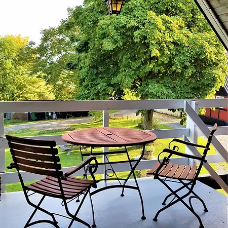 Pyttegarden Apartment Gudhjem