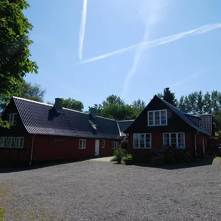 Pyttegarden * Gudhjem