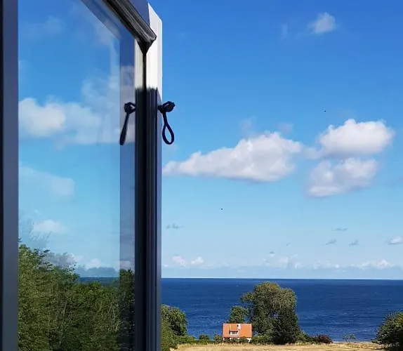 Pyttegarden * Gudhjem